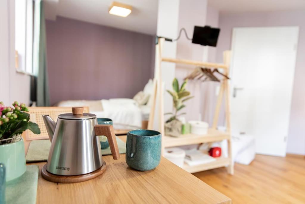 Altstadt Apartment Am Dom Wetzlar, 1 Zi, Kueche, Bad Mit Parkplatz Am Grundstueck Buitenkant foto