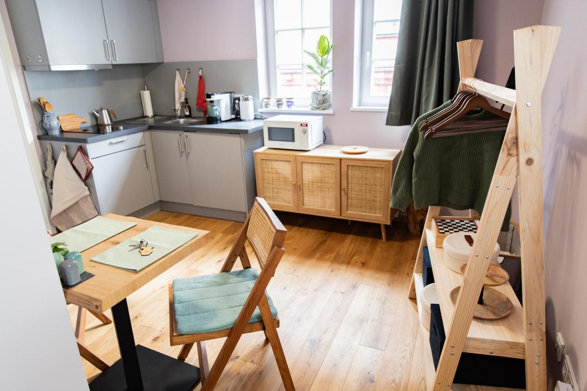 Altstadt Apartment Am Dom Wetzlar, 1 Zi, Kueche, Bad Mit Parkplatz Am Grundstueck Buitenkant foto