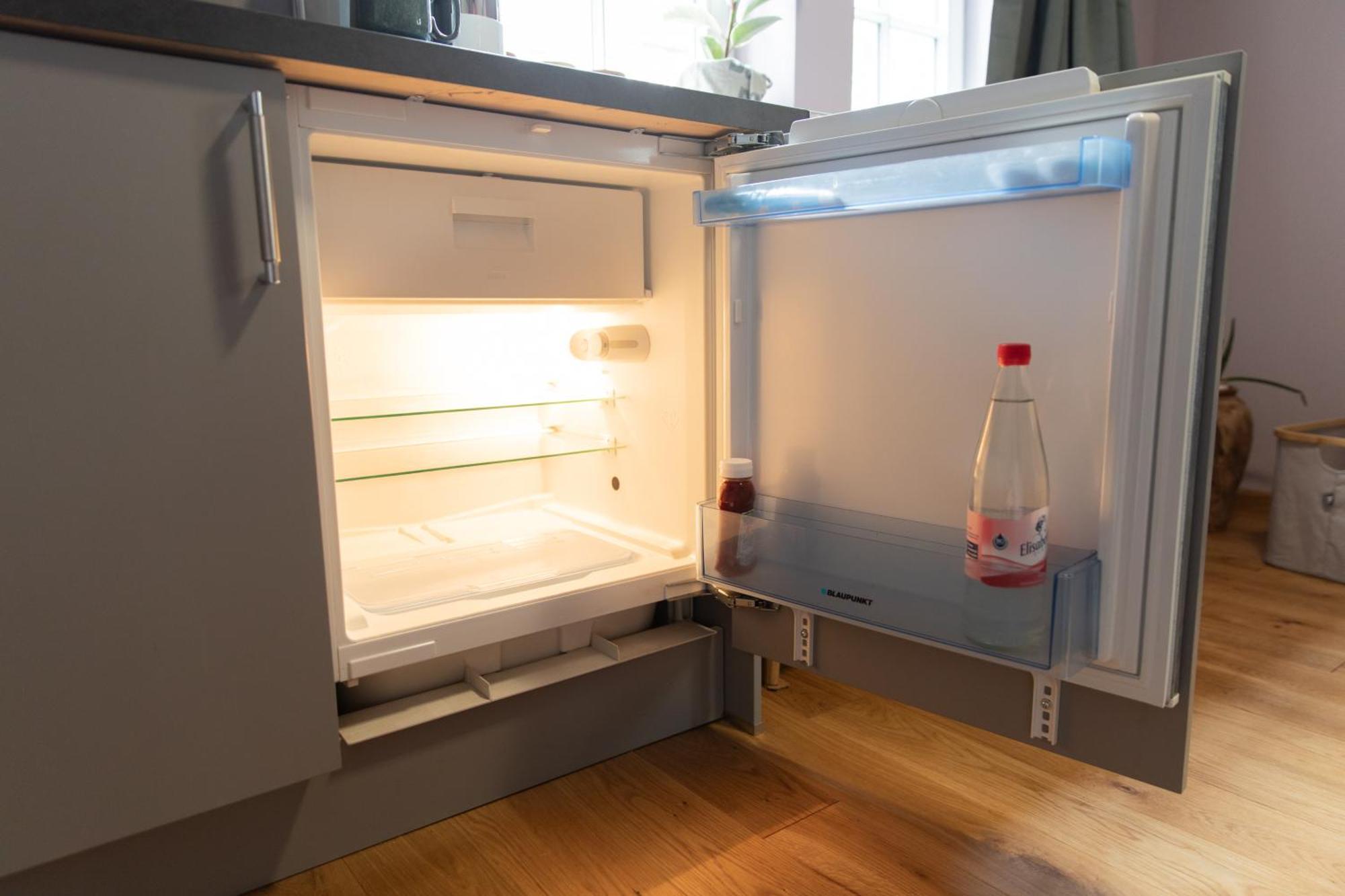 Altstadt Apartment Am Dom Wetzlar, 1 Zi, Kueche, Bad Mit Parkplatz Am Grundstueck Buitenkant foto