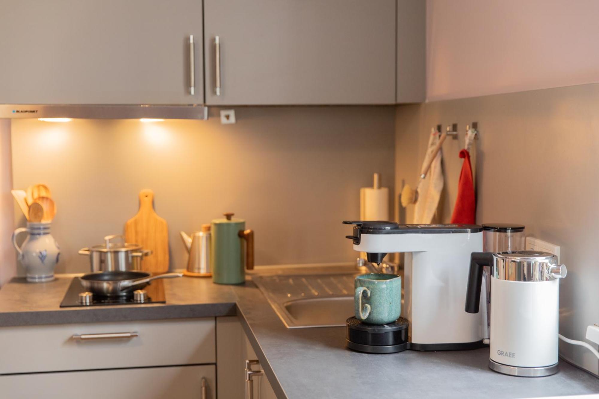 Altstadt Apartment Am Dom Wetzlar, 1 Zi, Kueche, Bad Mit Parkplatz Am Grundstueck Buitenkant foto